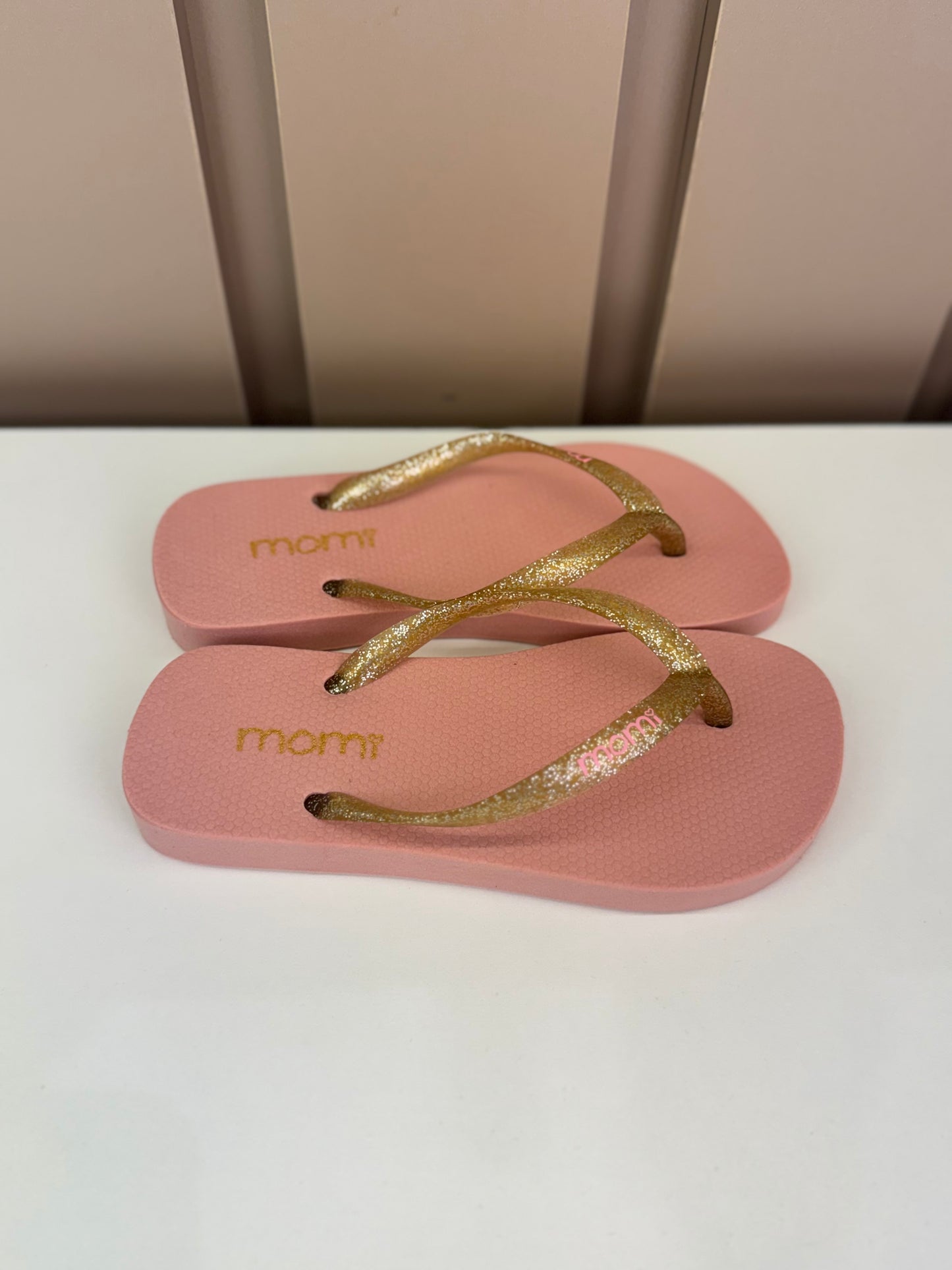 Chinelo Infantil Flip Rosa Neon - Momi