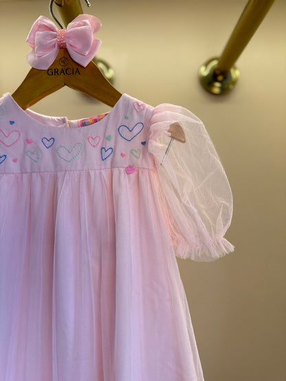 Vestido Infantil Trapézio Busto Bordado Corações Rosa - Mon Sucré