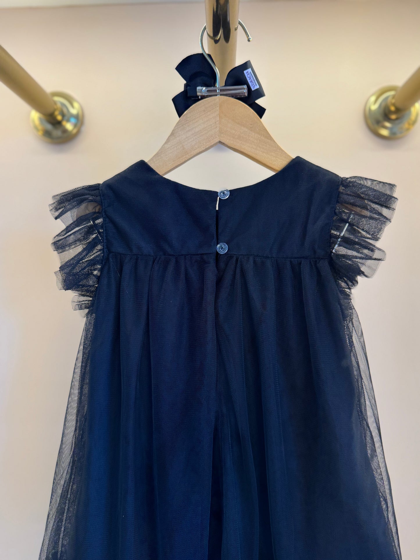 Vestido Infantil Trapézio Bonequinha Luxo Preto Laços Brancos - Petit Cherie