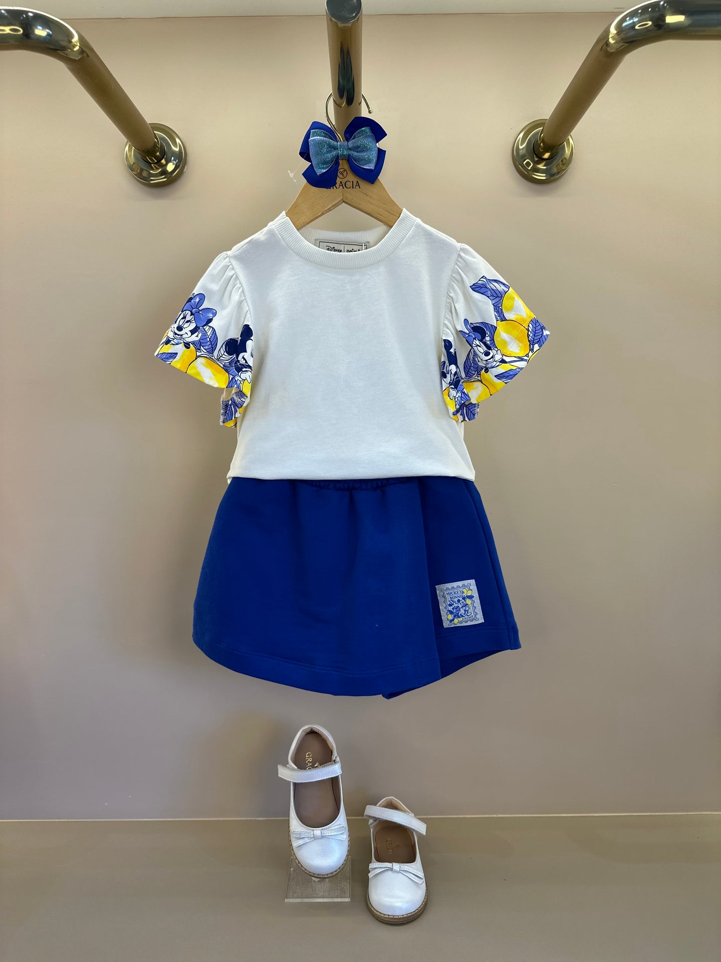 Conjunto Infantil Blusa Mangas Limões e Shorts Azul - Animê