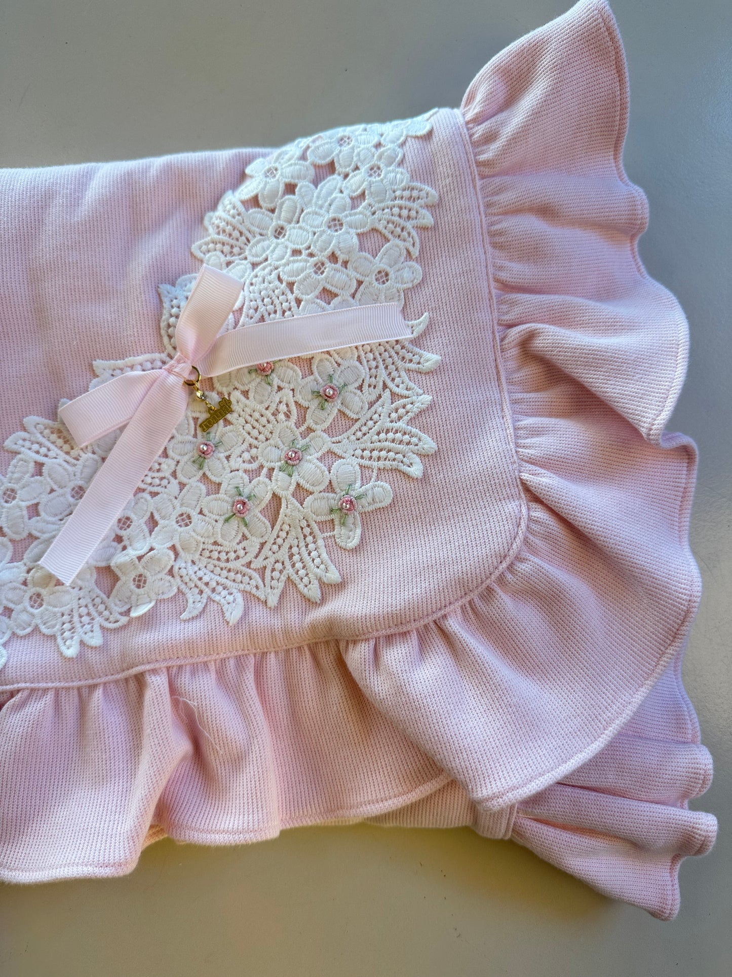 Saída de Maternidade de Algodão Luxo Rosa - Roana