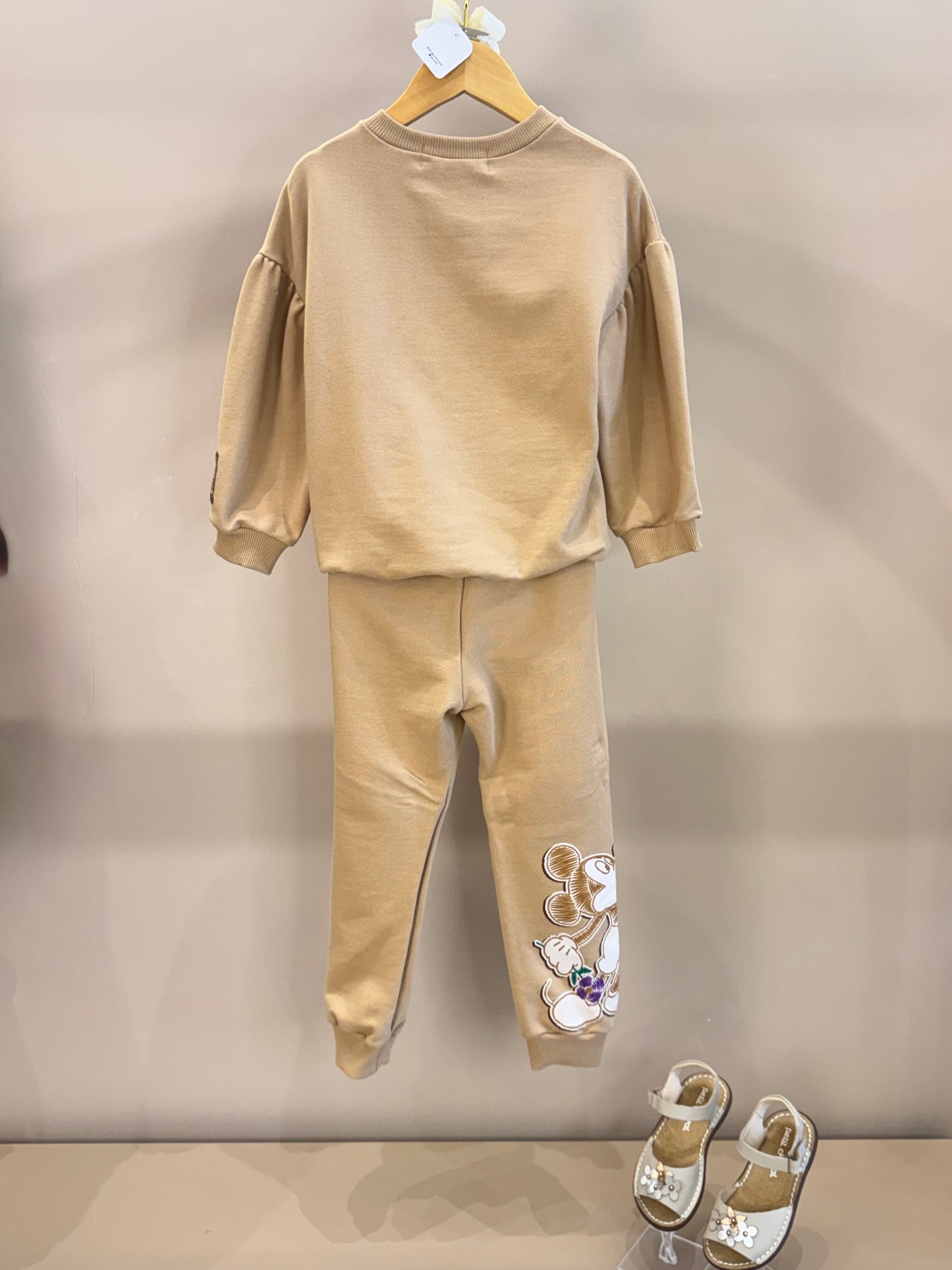 Conjunto Infantil Casaco e Calça de Moletom Minnie Flores - Animê