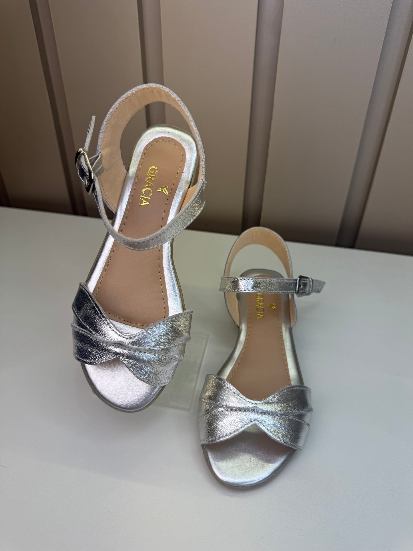 Sandália Infantil Saltinho Flor Prata - Gracia