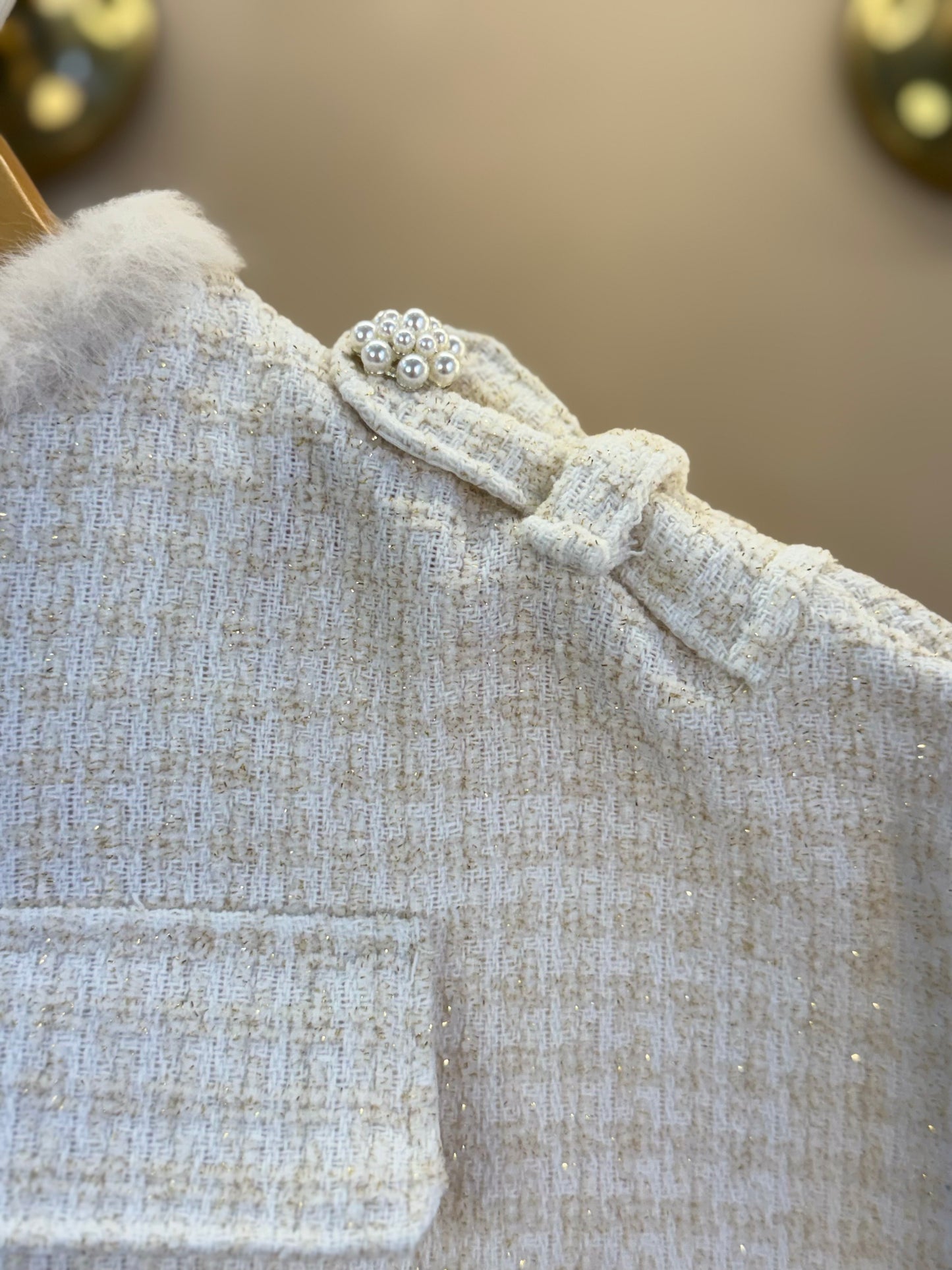 Conjunto Infantil Conceito Capa, Colete e Shorts Tweed Off White - Animê