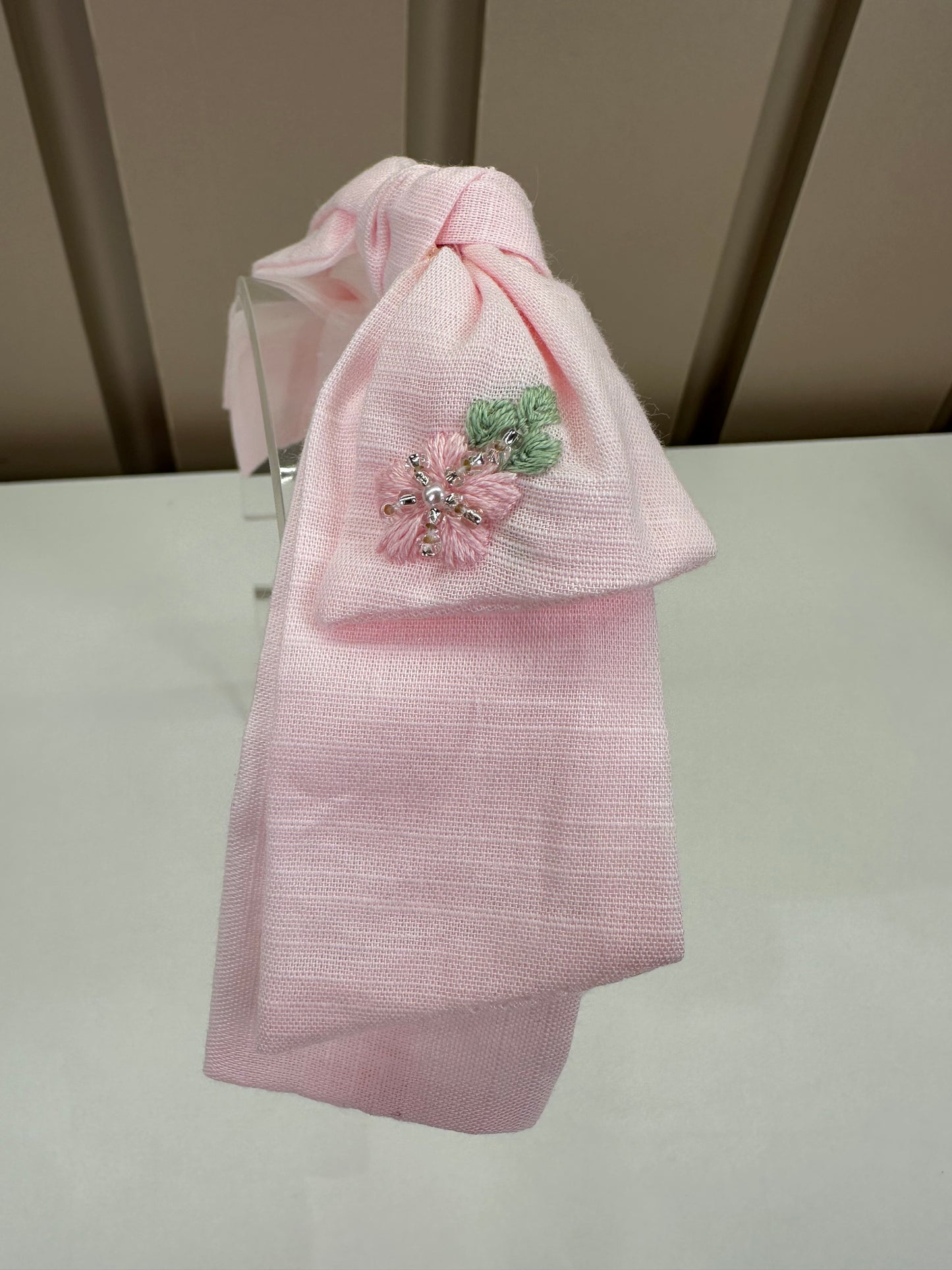 Tiara Infantil Mariana Rosa Tecido Algodão Laço Duplo Flores Bordadas - Roana