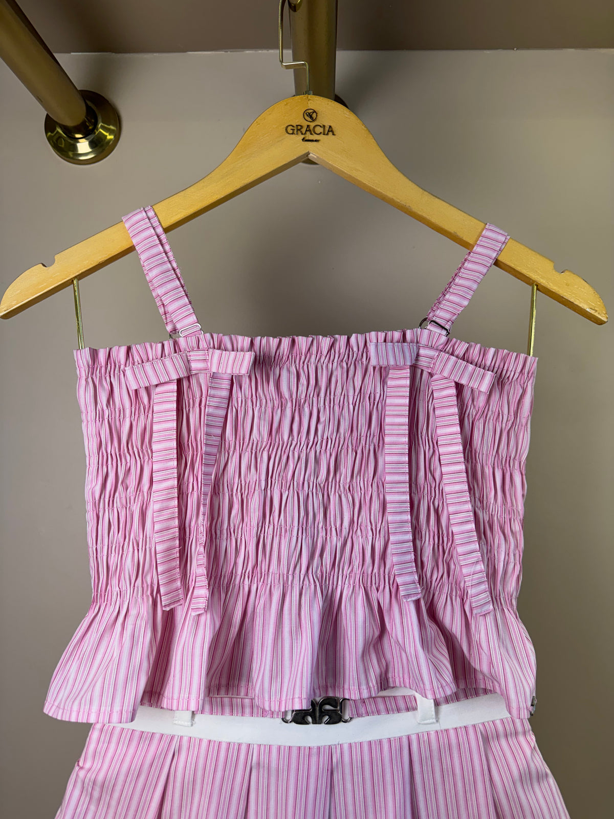 Conjunto Teen Blusa Cropped Franzido e Shorts Saia Rosa Listrado - Authoria