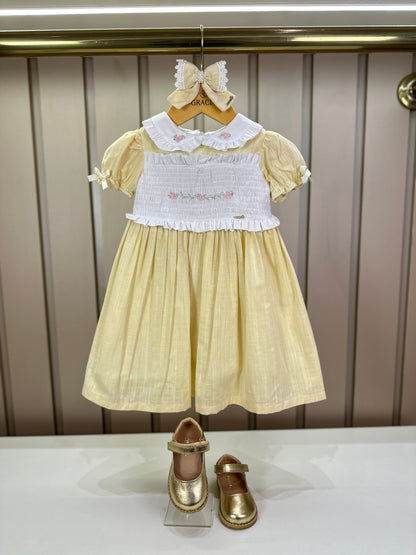 Vestido Infantil Clássico Algodão Golinha e Busto Brancos Bordados Amarelo - Roana