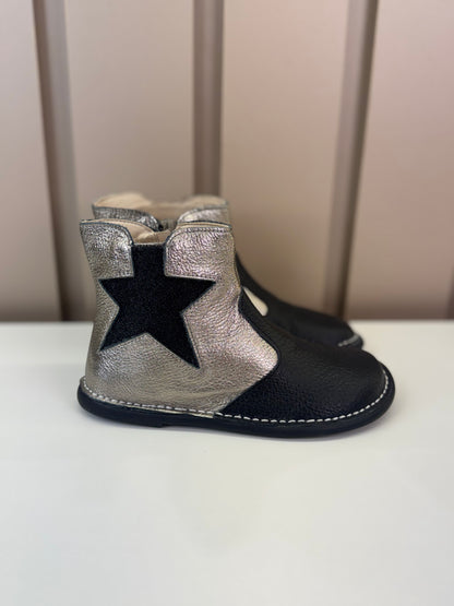 Bota Infantil Galáxia Preto e Metal - Petit Cheval