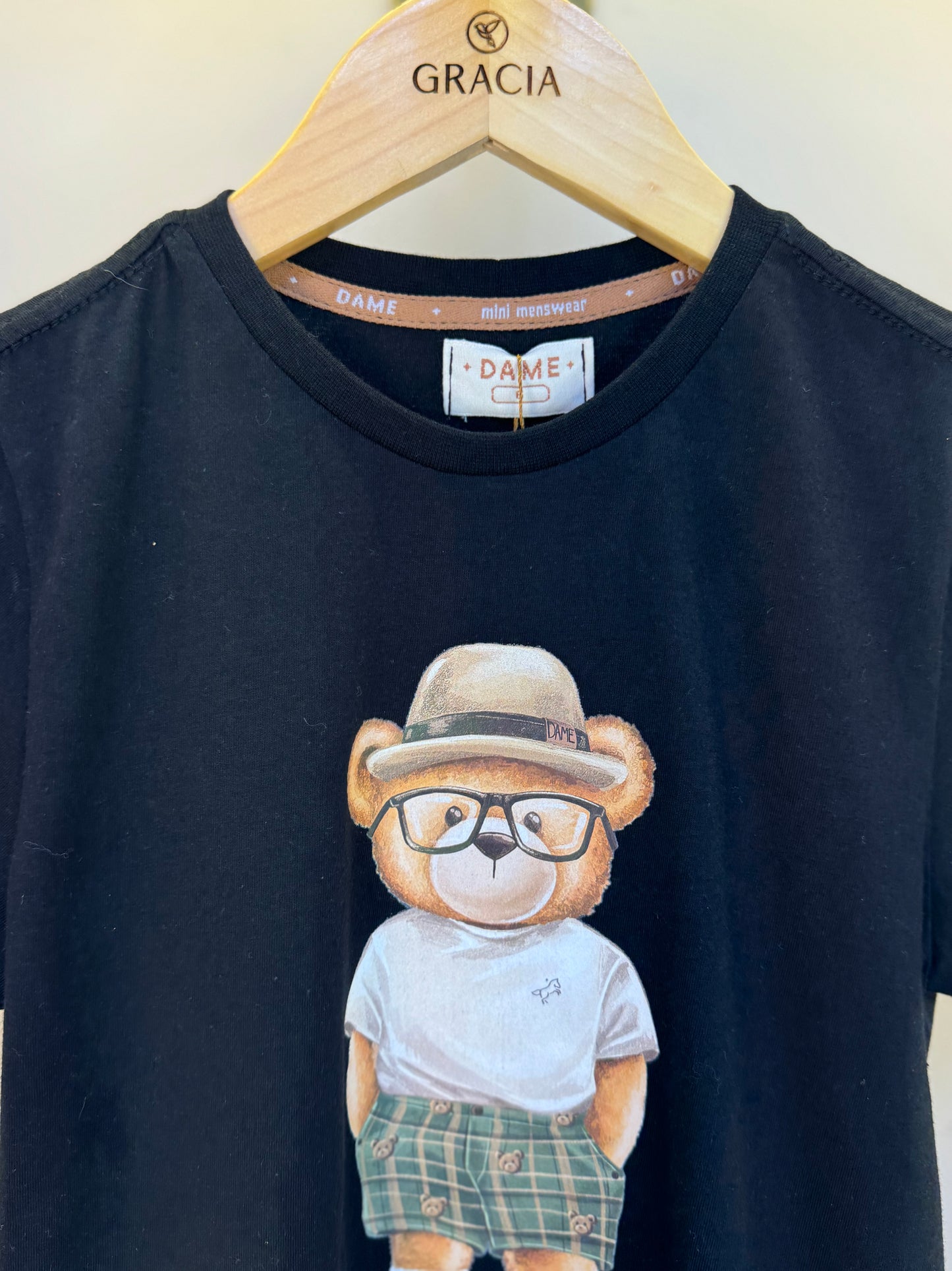Camiseta Infantil Teddy Chapéu Panamá Preta - Dame