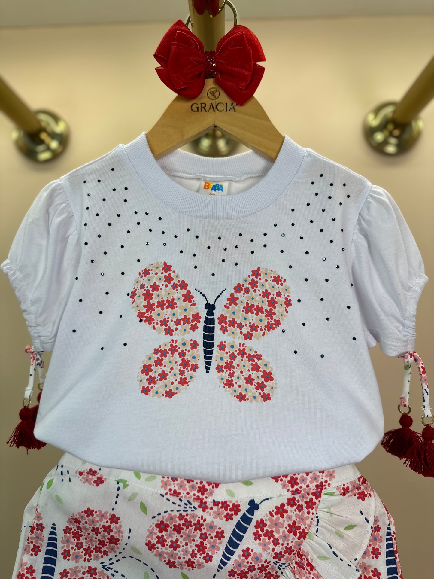 Conjunto Infantil Blusa Manga Bufante e Pompom e Shorts Babados - Beabá