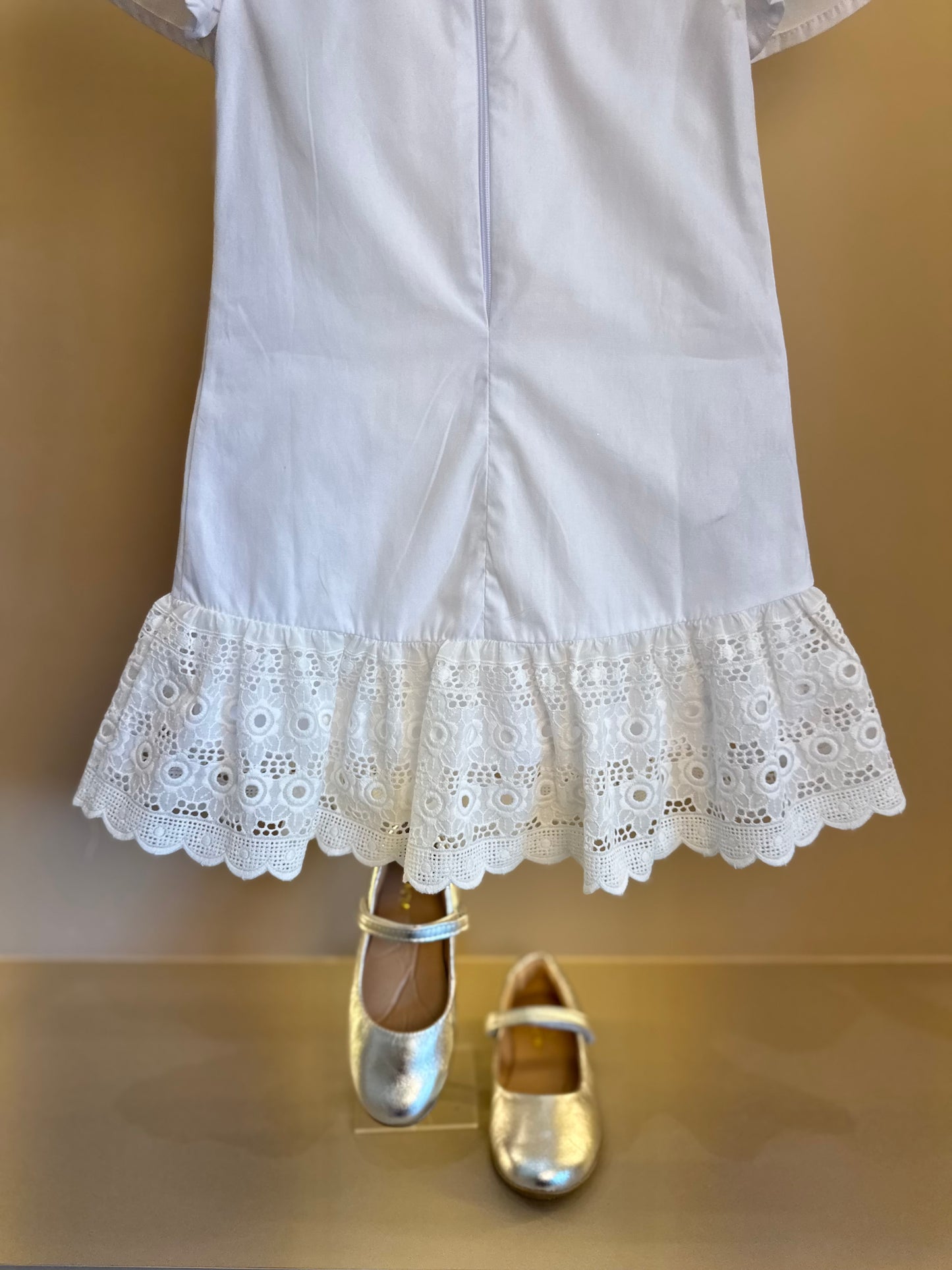 Vestido Infantil Algodão Laço Bordado Manual Babado Barrado Laise Branco - Luluzinha