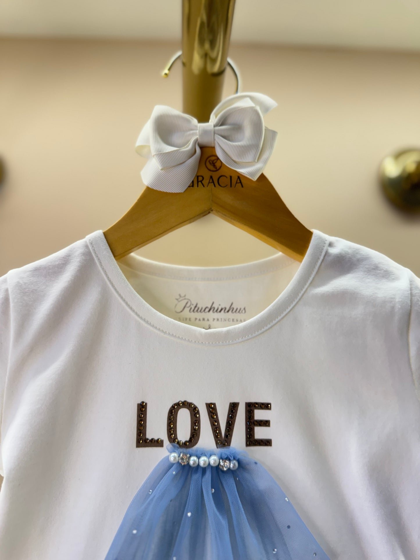 Conjunto Infantil Blusa Cotton Menina Love Off White e Saia-Shorts Bouclé Pérolas - Pituchinhus
