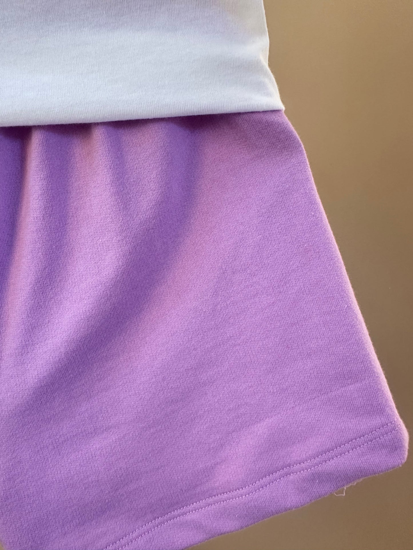 Conjunto Infantil Blusa Estampa Bolsa Transversal e Shorts Cós Elástico Franzido- Momi