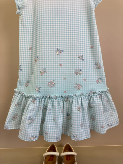 Vestido Infantil Quadriculado Azul Claro Flores e Strass - Petit Cherie
