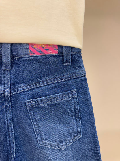 Conjunto Infantil Blusa Ursa de Lenço e Calça Jeans Wide Leg - Um Mais Um