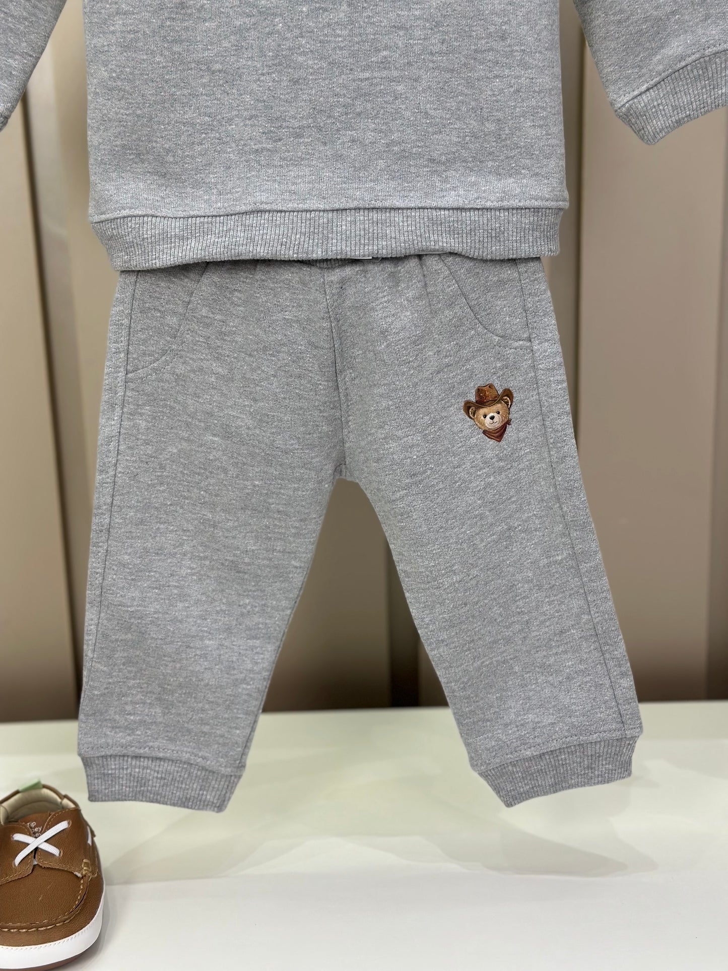 Conjunto Bebê Moletom Agasalho e Calça Teddy Cowboy Cinza - Dame
