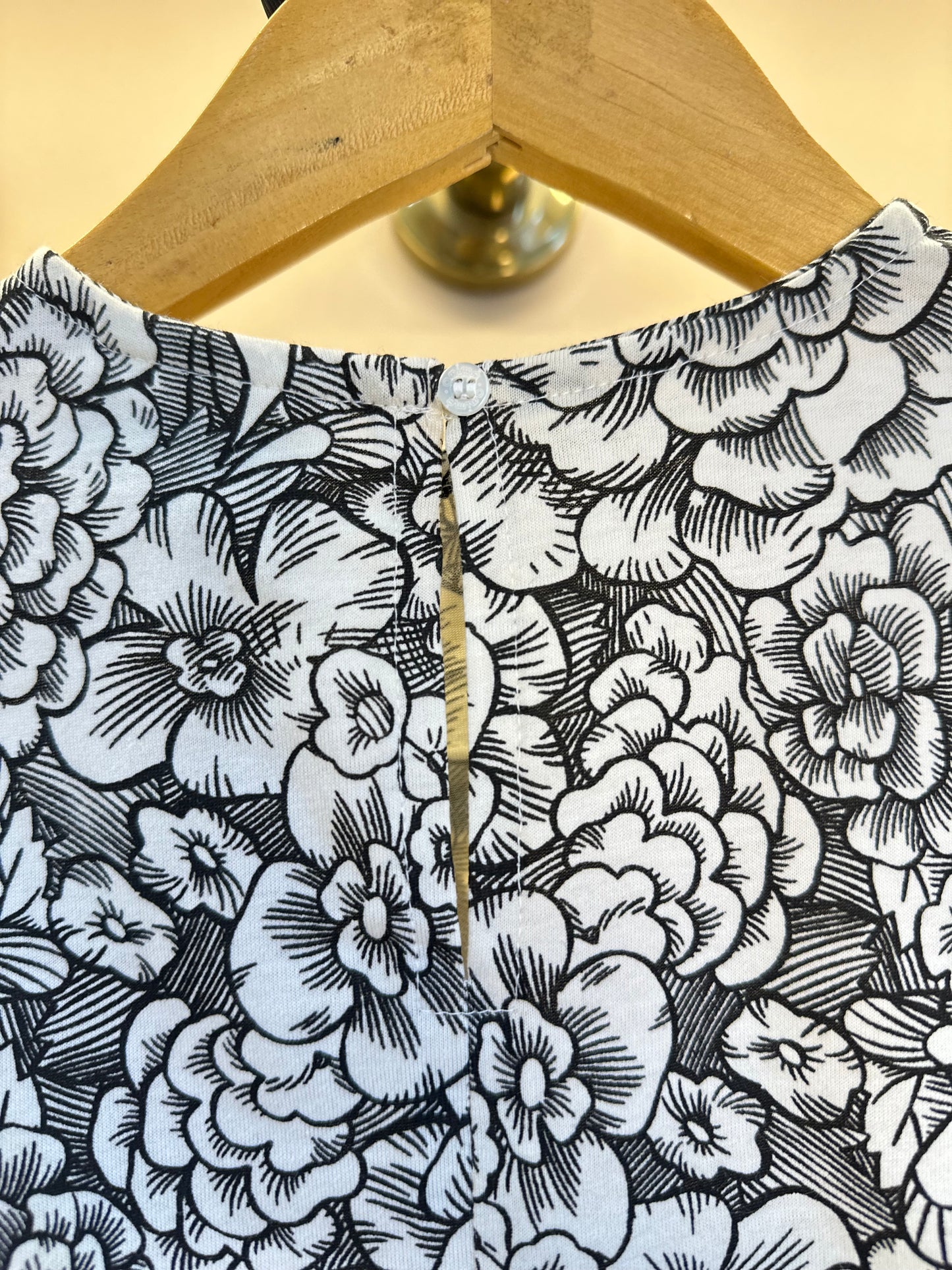 Conjunto Infantil Blusa e Saia Floral Paisley Laço Preto - Animê