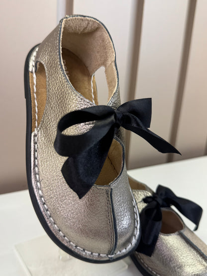 Sapato Infantil Tabuleiro Metal - Petit Cheval