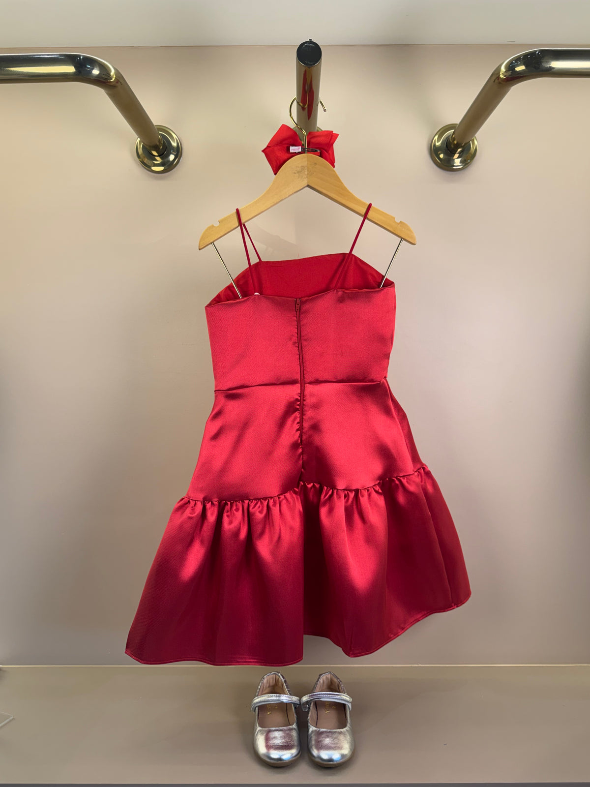 Vestido Infantil Acetinado Saia Babado Vermelho - Petit Cherie