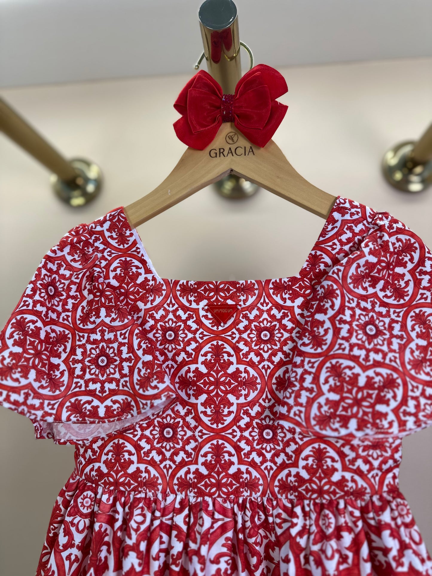 Vestido Infantil Midi Estampa DG Vermelho - Um Mais Um