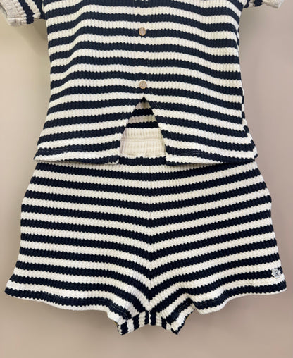 Conjunto Teen Blusa Malha Tricot Listrada com Botões e Shorts Listrado Preto - Two In