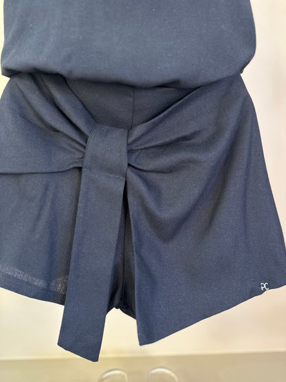 Conjunto Infantil Linho Blusa e Shorts-saia Preto Laço Strass - Petit Cherie