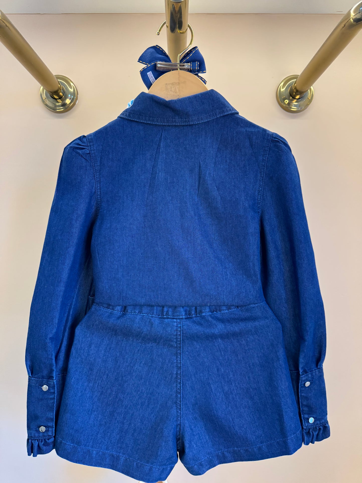 Conjunto Infantil Camisa Jeans Leve ML Gola Bordada Flores e Shorts-saia Jeans Bordada Flores - Luluzinha