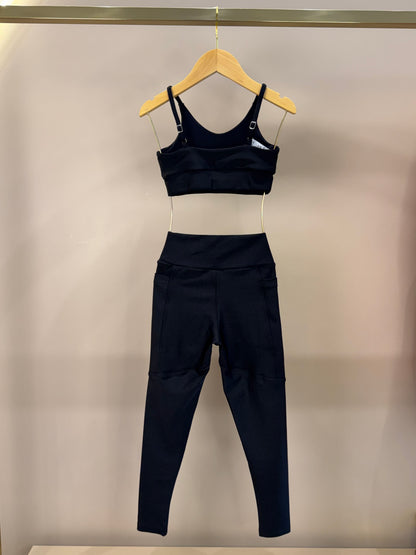 Conjunto Infantil Top Sara Trilobal Basico Preto e Legging Fuseau Soraia Trilobal Básica Preta - Siri Sport