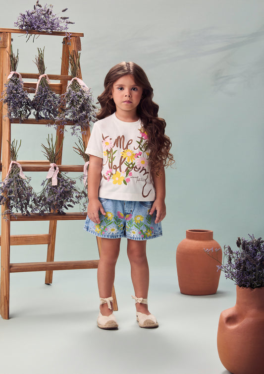 Conjunto Infantil Blusa Bordado Floral e Shorts Jeans Bordado Floral - Animê - Pré Venda
