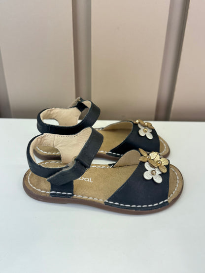 Sandália Infantil Jardim Noir - Petit Cheval