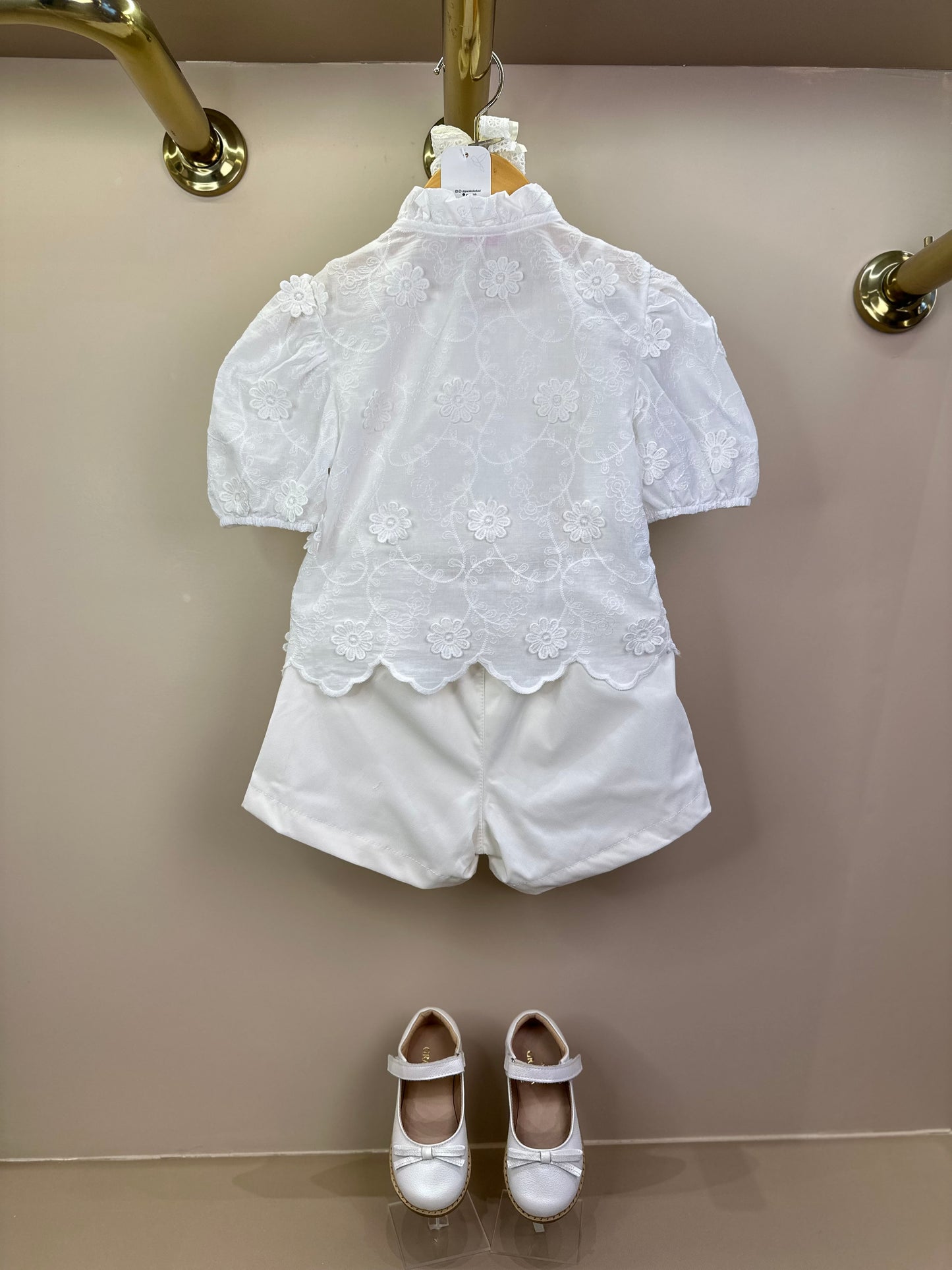 Conjunto Infantil Camisa Laise 3D com Barrado e Shorts Alfaiataria - Luluzinha
