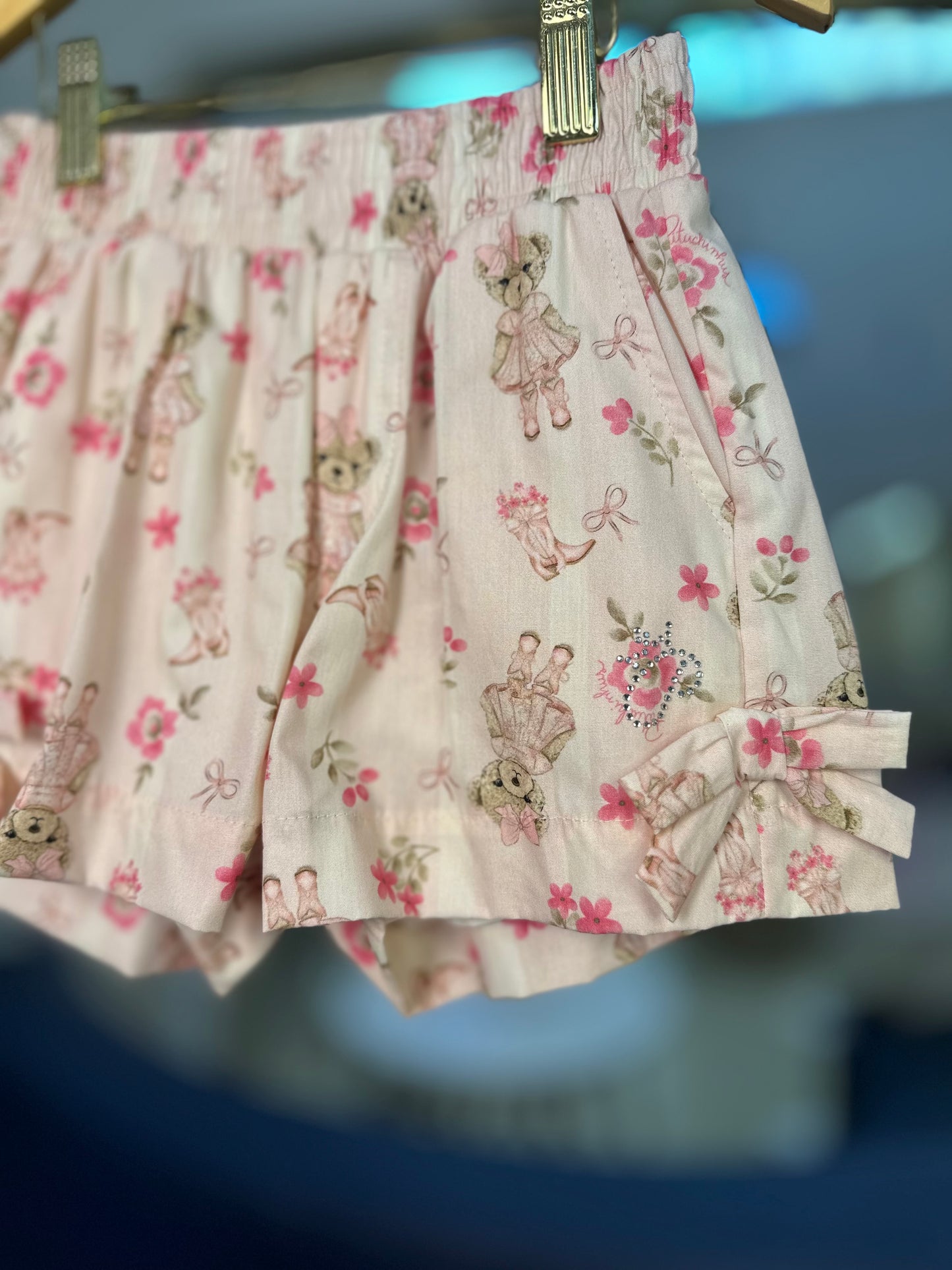Conjunto Infantil Blusa Flores Crochê e Shorts Flores & Ursinhas - Pituchinhus