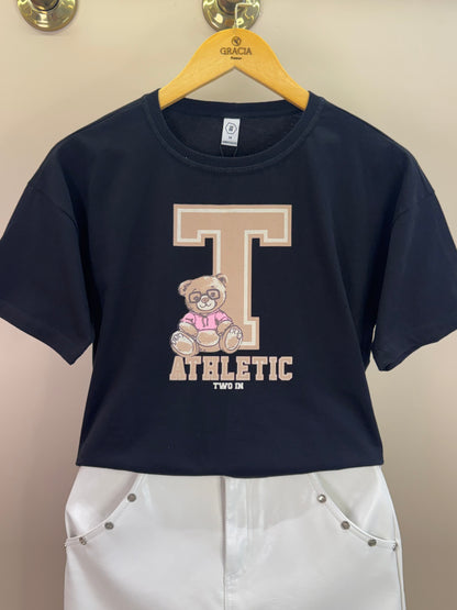 Conjunto Teen Camiseta Oversized e Saia-Shorts com Tachas Preta - Two In