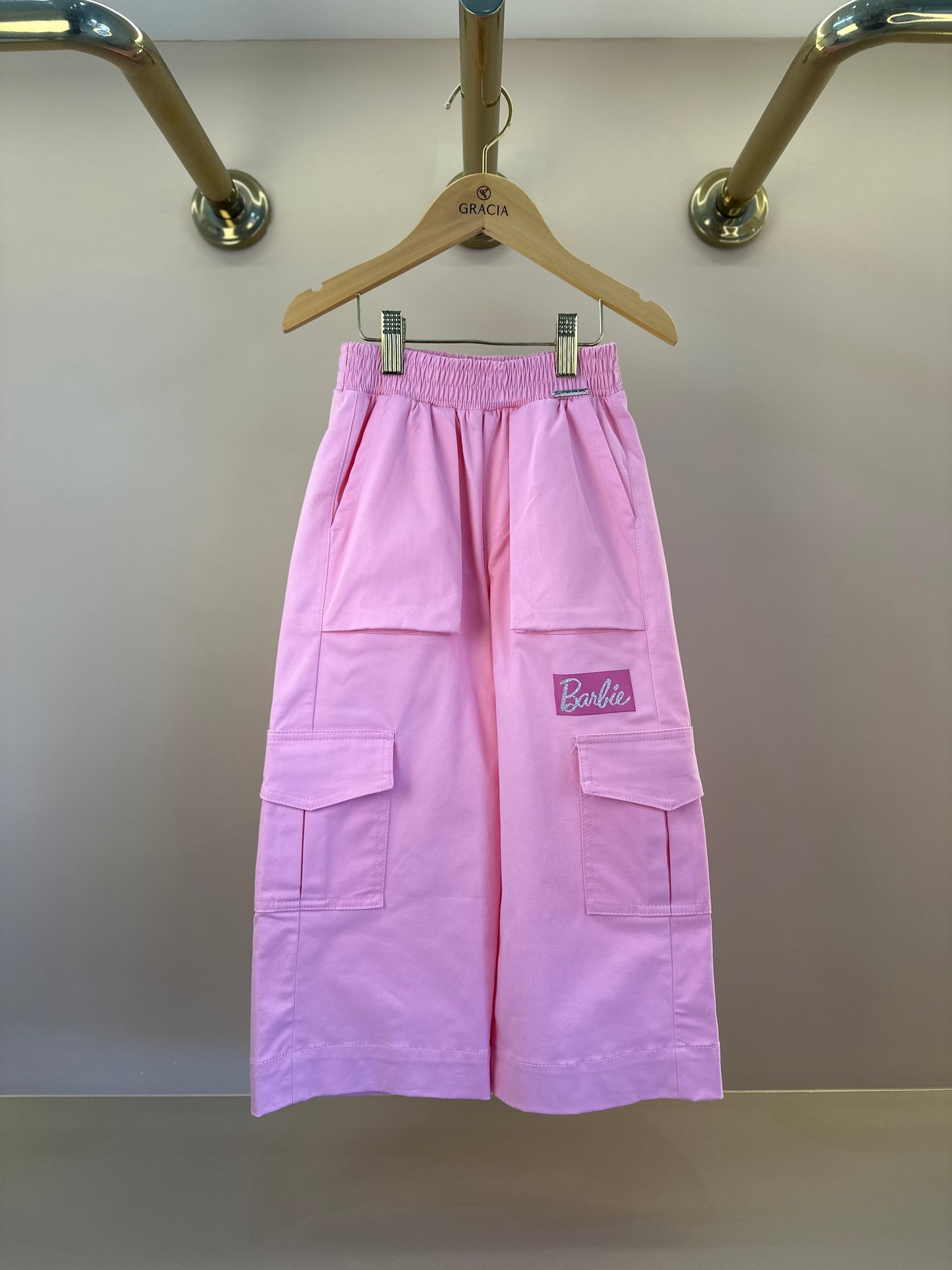 Calça Infantil Cargo Sarja Patches Barbie Rosa Romântico - Pituchinhus
