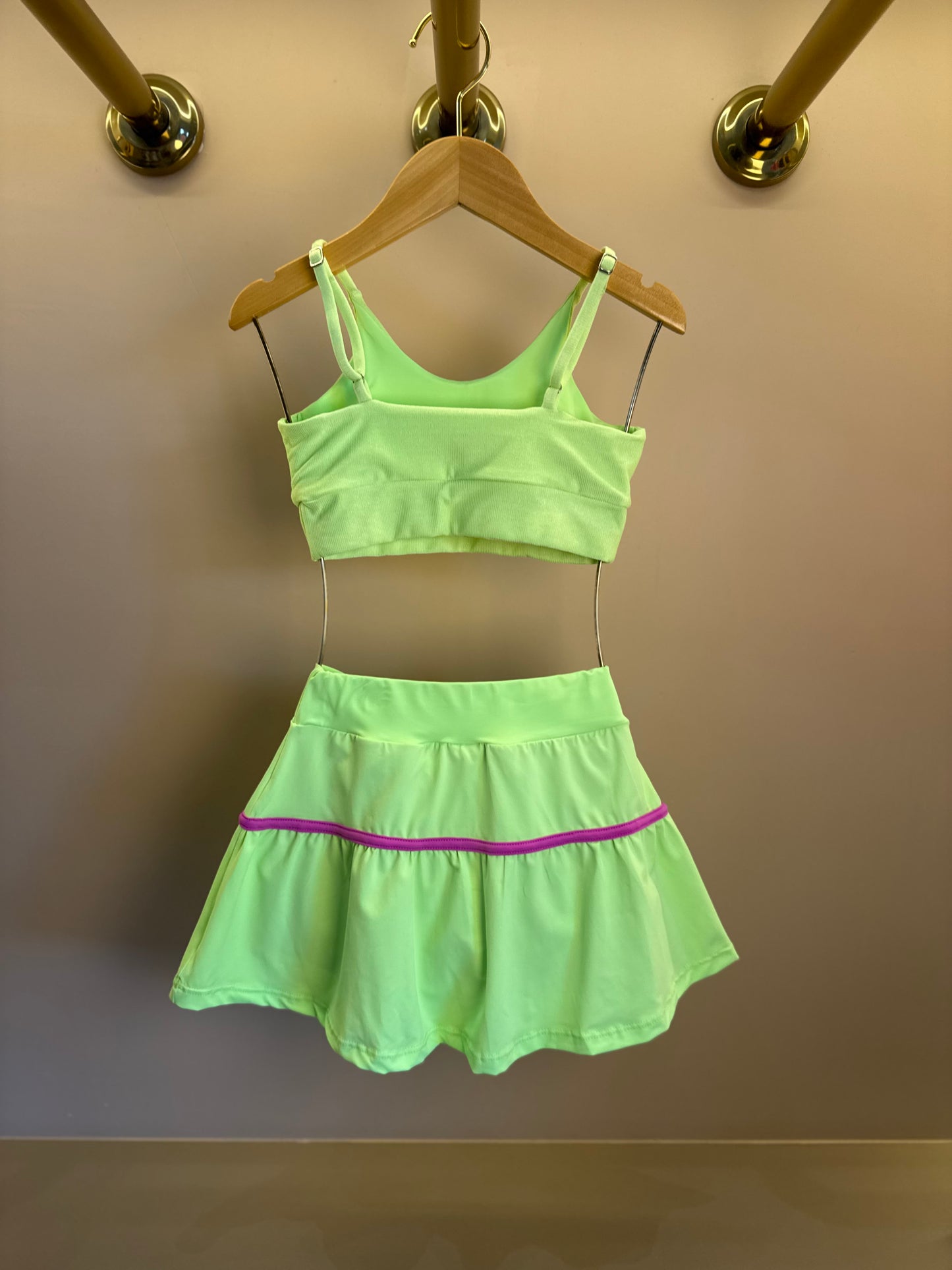Conjunto Infantil Trio Top Sara, Blusa Julia e Saia Flávia Chloe Patinação Verde - Siri Sport