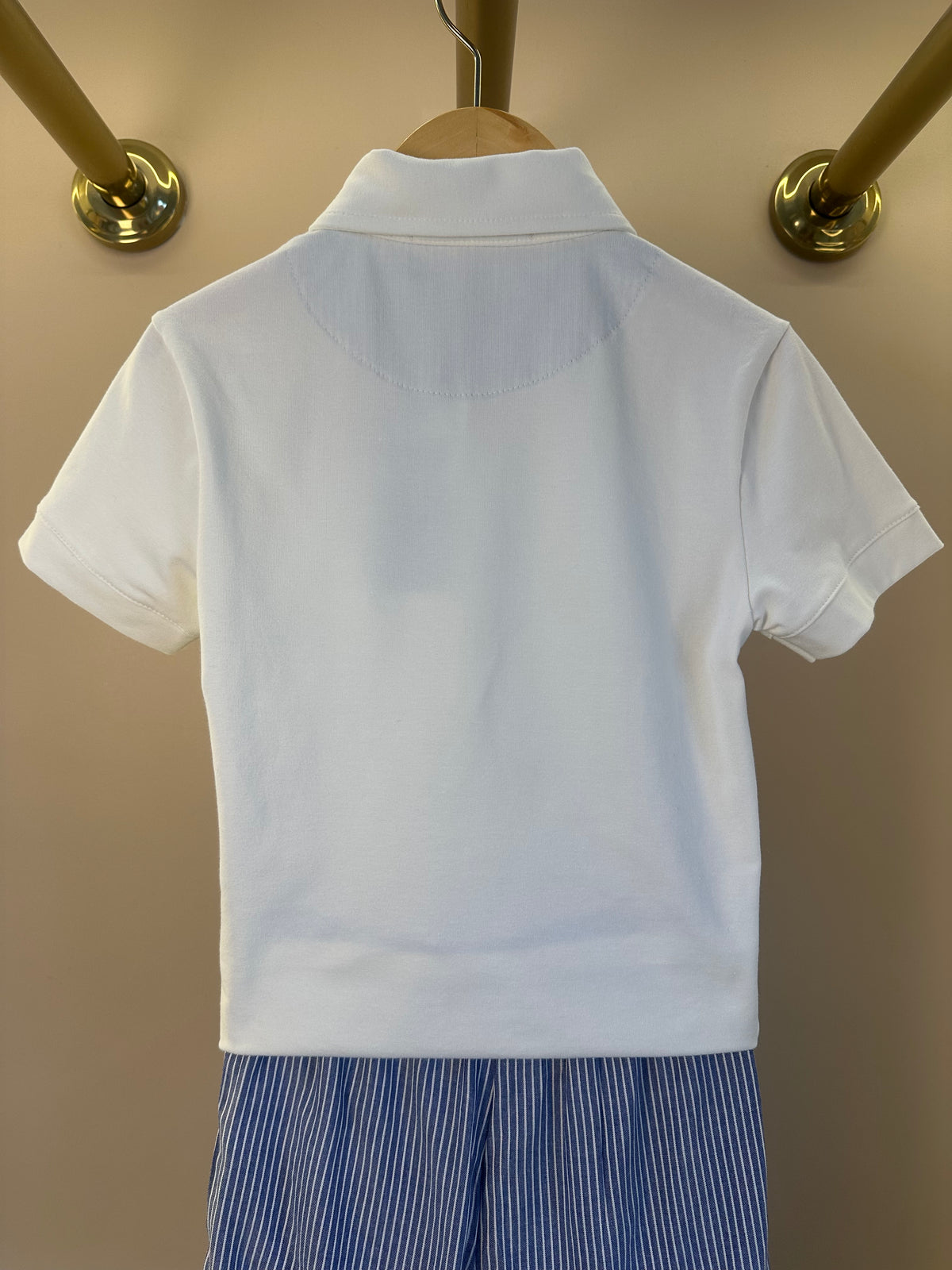 Conjunto Infantil Polo Gola Clássica e Bermuda Listrada