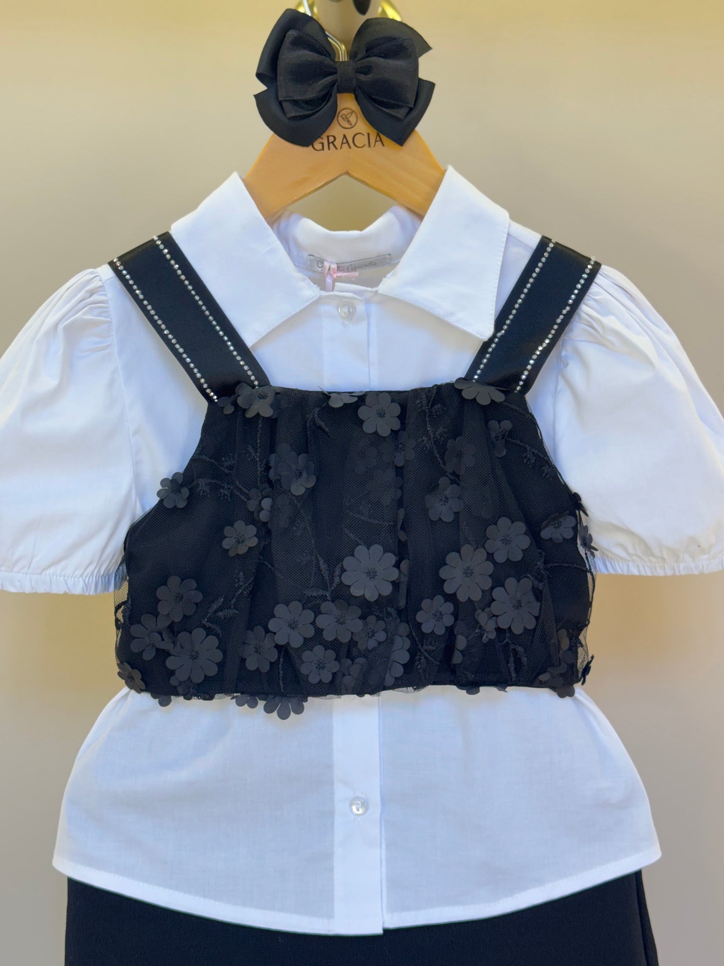 Conjunto Infantil Camisa com Cropped Bordado Flores e Saia-shorts - Gabriela Aquarela