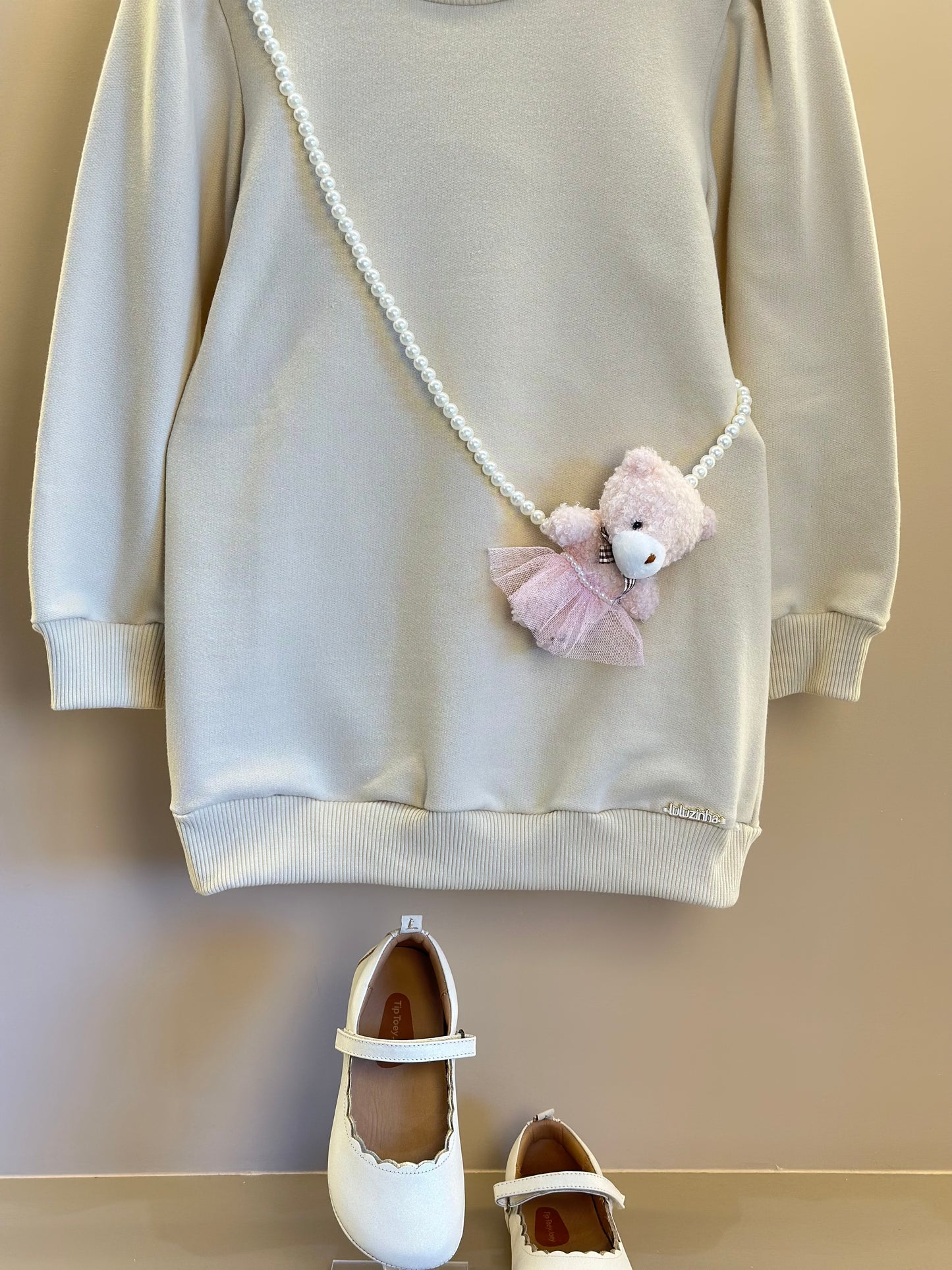 Vestido Infantil Bomber Moletom Bege  Bolsinha Ursinha Pérolas - Luluzinha