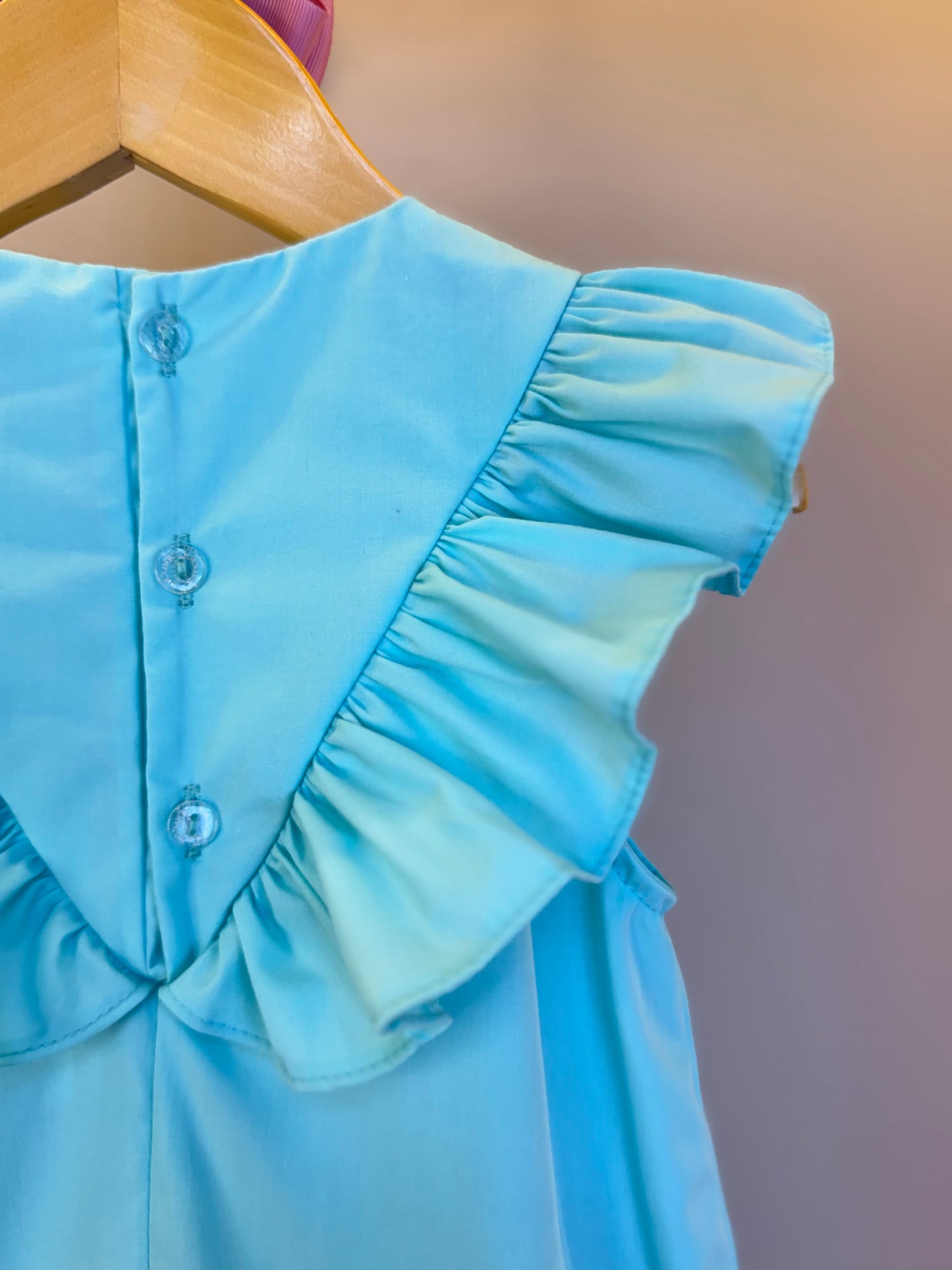 Vestido Infantil Tricoline Barrado Flores e Corações - Mon Sucre