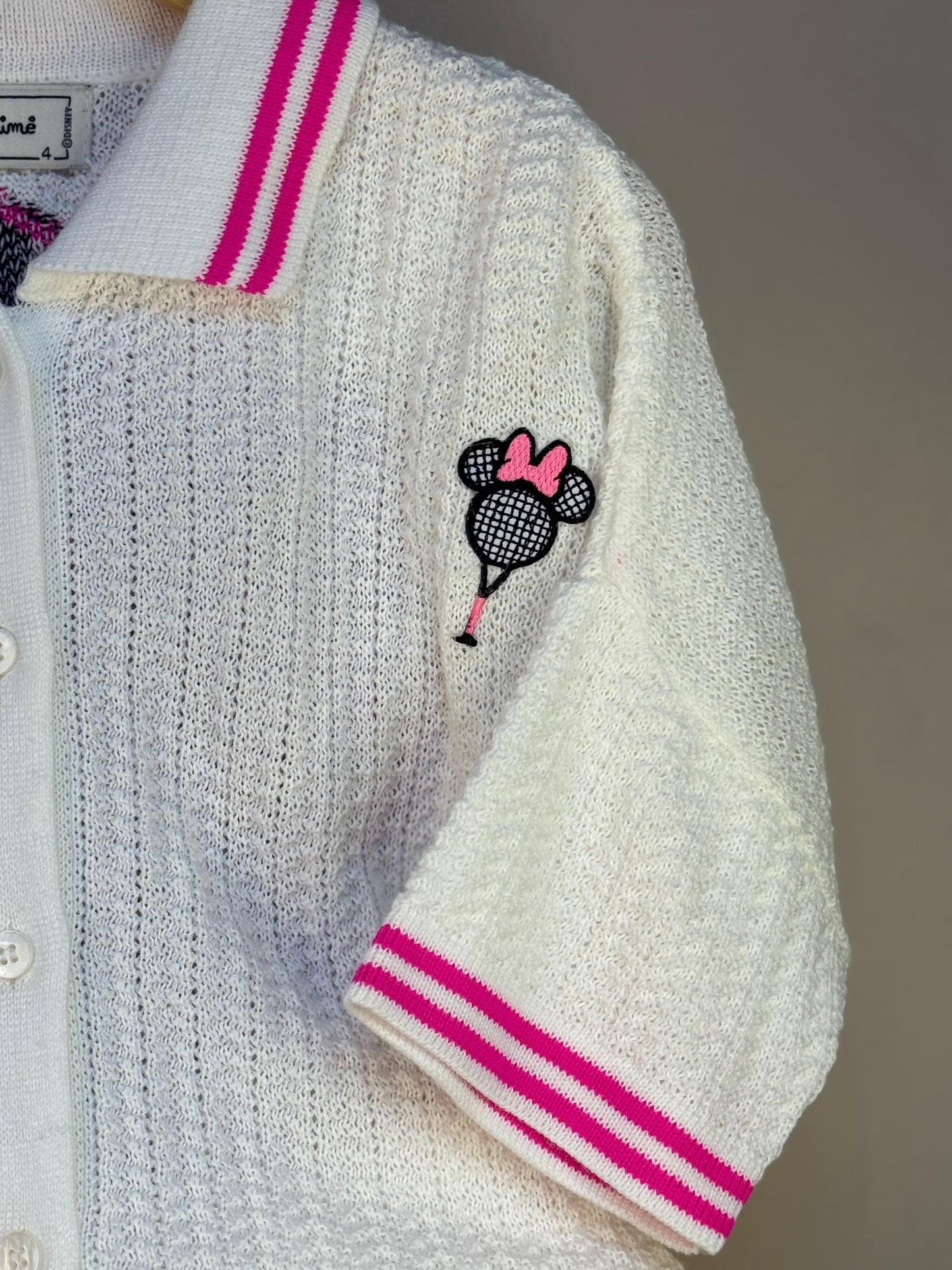 Conjunto Infantil Blusa Tricot Minnie Tennista e Shorts Sarja Off White - Animê