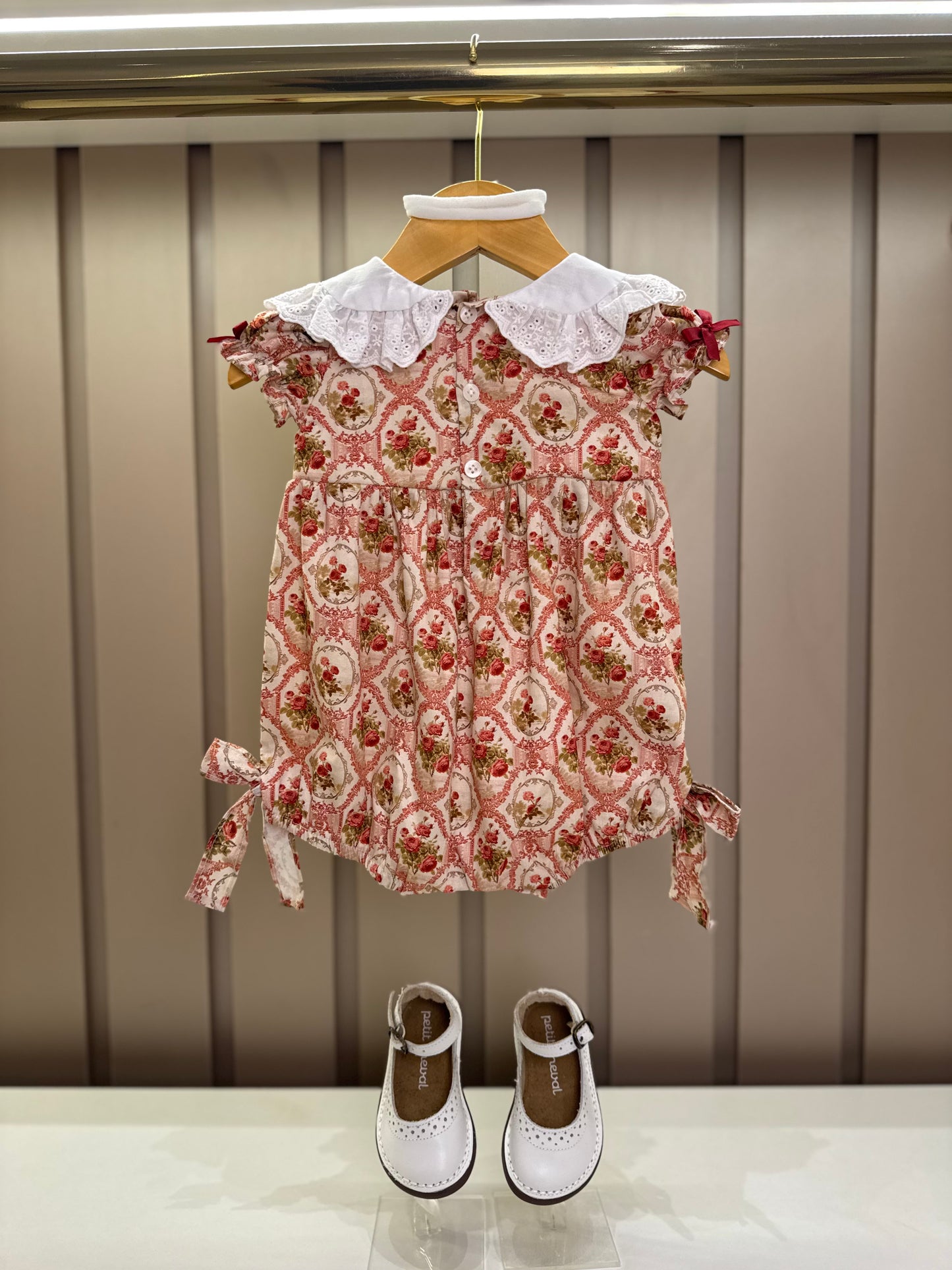 Pimpão Bebê Floral Provençal Gola Estampada - Roana