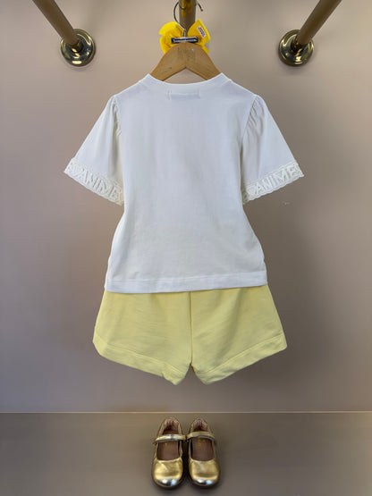 Conjunto Infantil Blusa Com Pingente e Shorts Saia Amarelo - Animê