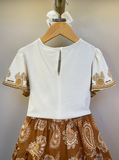 Conjunto Infantil Blusa Detalhes Mangas Paisley e Saia Estampada Paisley - Animê