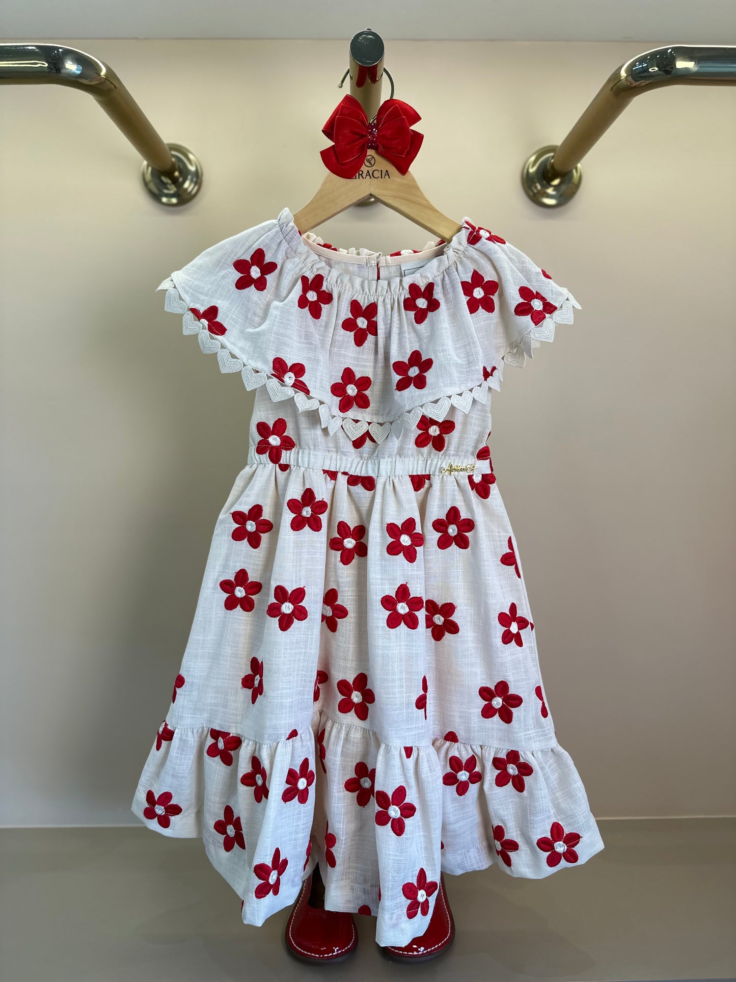 Vestido Infantil Flores Vermelhas Bordadas - Animê