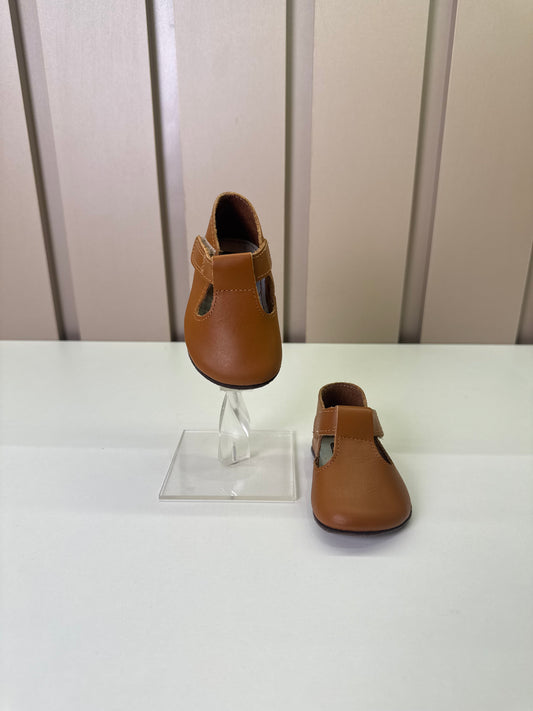 Sapato Bebê Couro Chocalho Nut - Petit Cheval