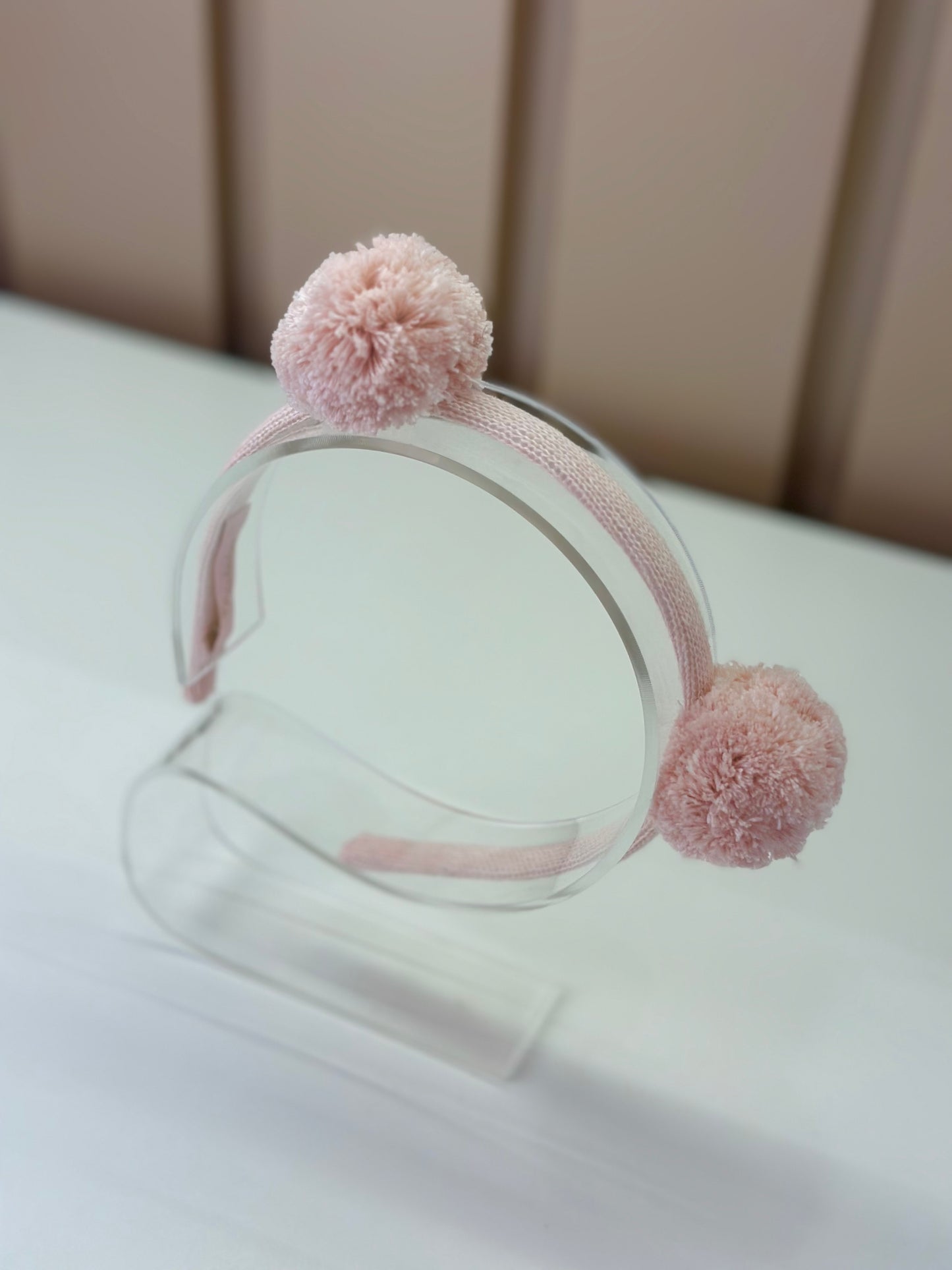 Arquinho Infantil Tricot Pompom Rosa Mel - Pituchinhus