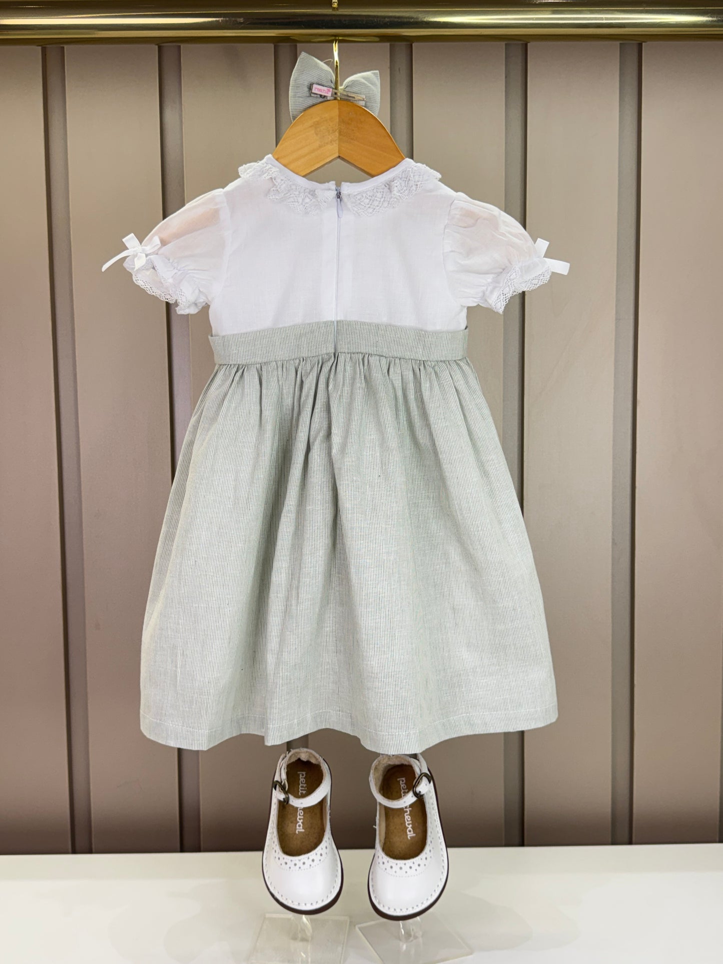 Vestido Infantil Bordado Flores E Mangas Bordadas  Clásico Verde - Roana
