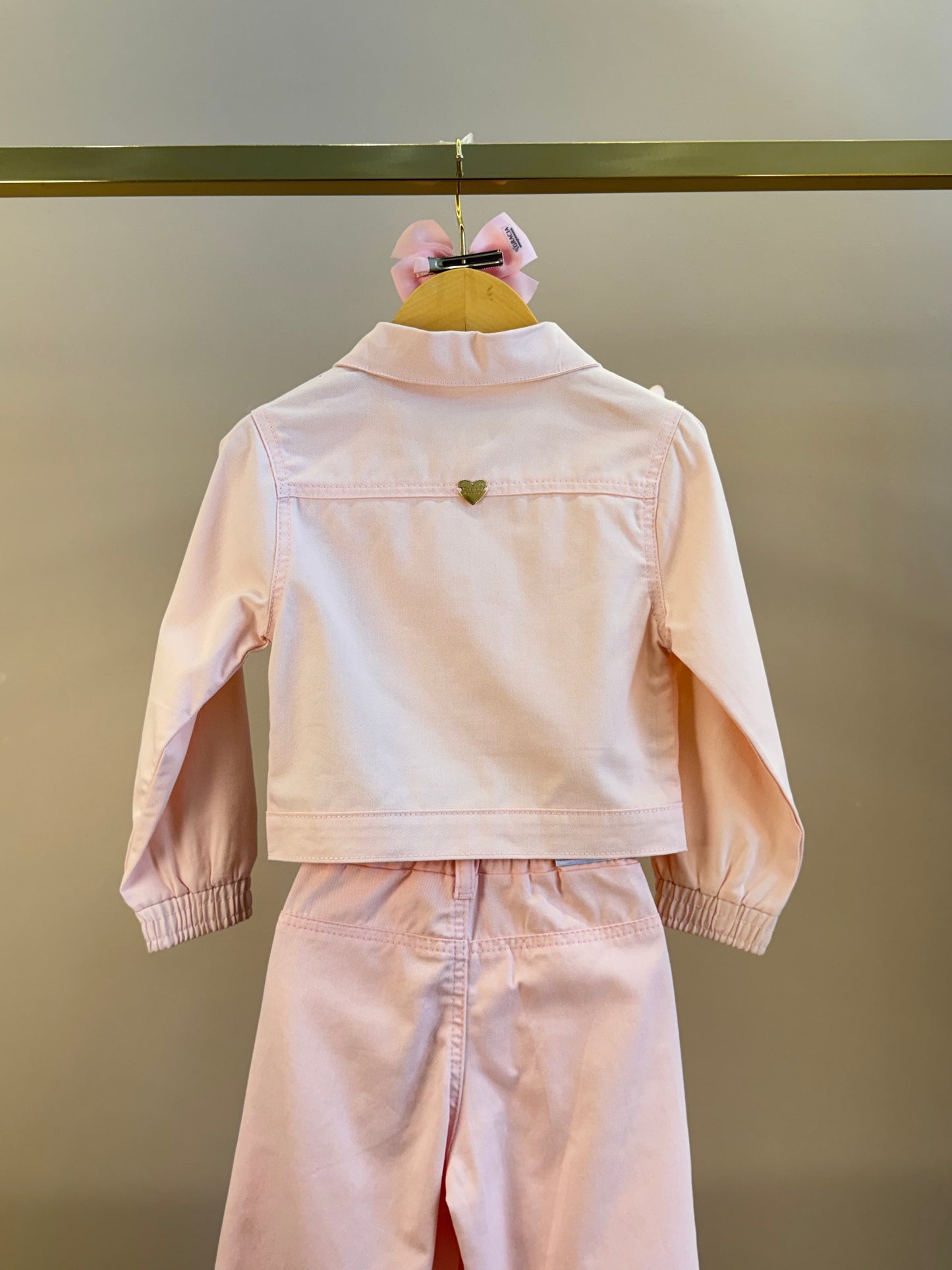 Conjunto Infantil Jaqueta Sarja Rosa Borboletas e Calça Wide Rosa - Gabriela Aquarela