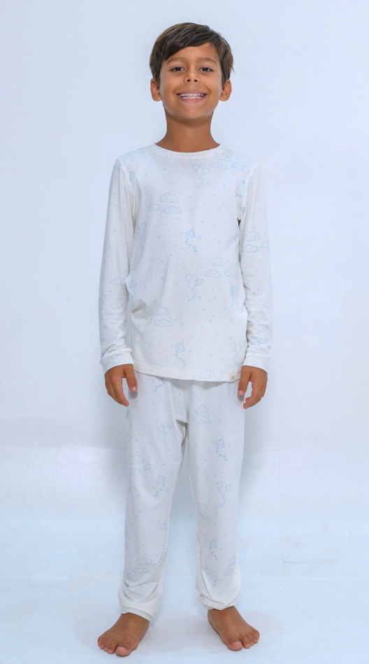 Pijama Infantil Comfy Blusa ML e Calça Sky Off White - Conforteca