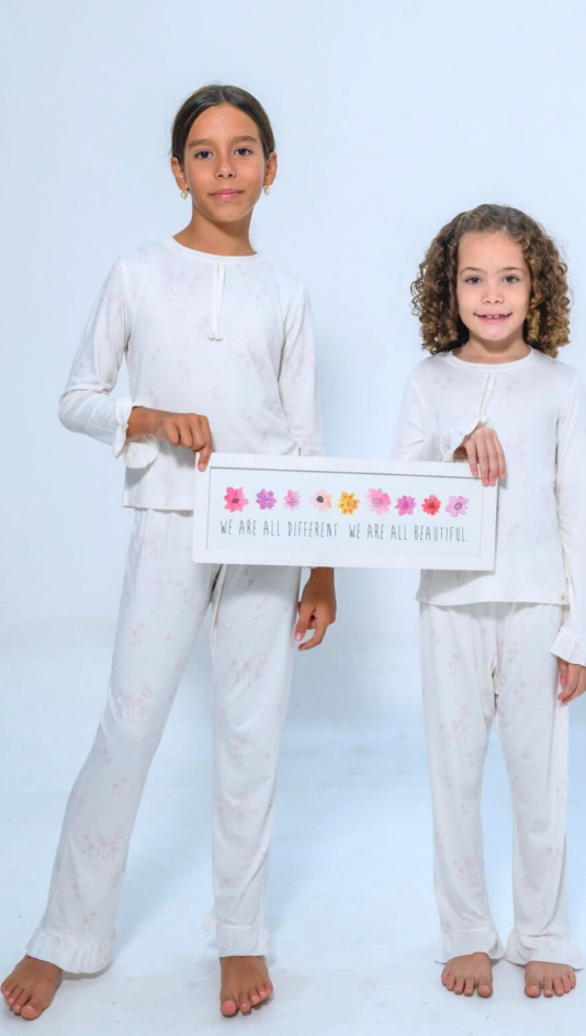 Pijama Infantil Comfy Blusa ML e Calça Butterfly Off White - Conforteca